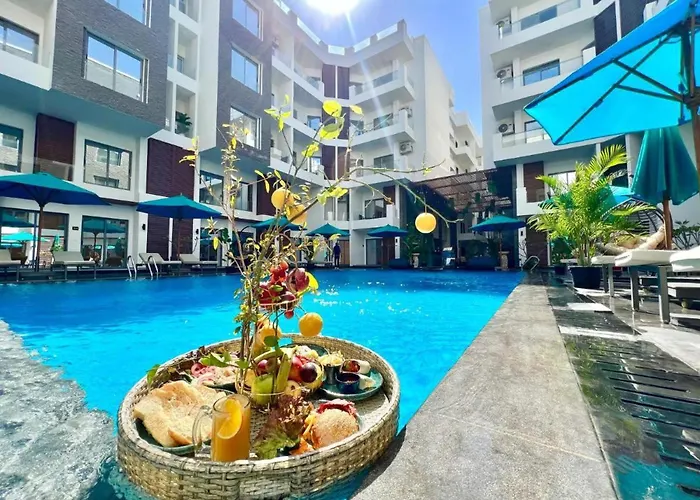 2 Bed Apt-sleeps 4-balcony-hotel Services Apartman